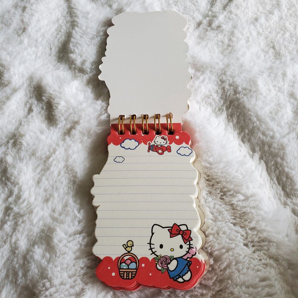 Sanrio Hello Kitty Mini Note Pad - Picture 3 of 4